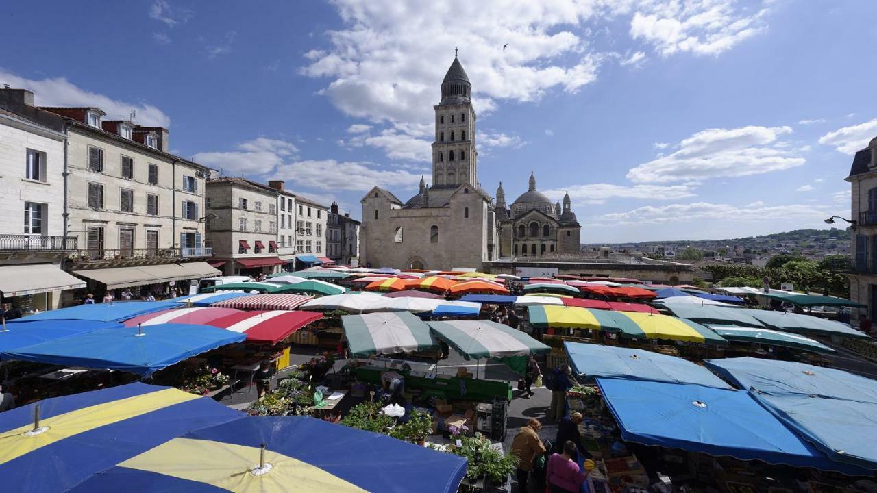 La Halte Perigourdine Lägenhet Périgueux Exteriör bild